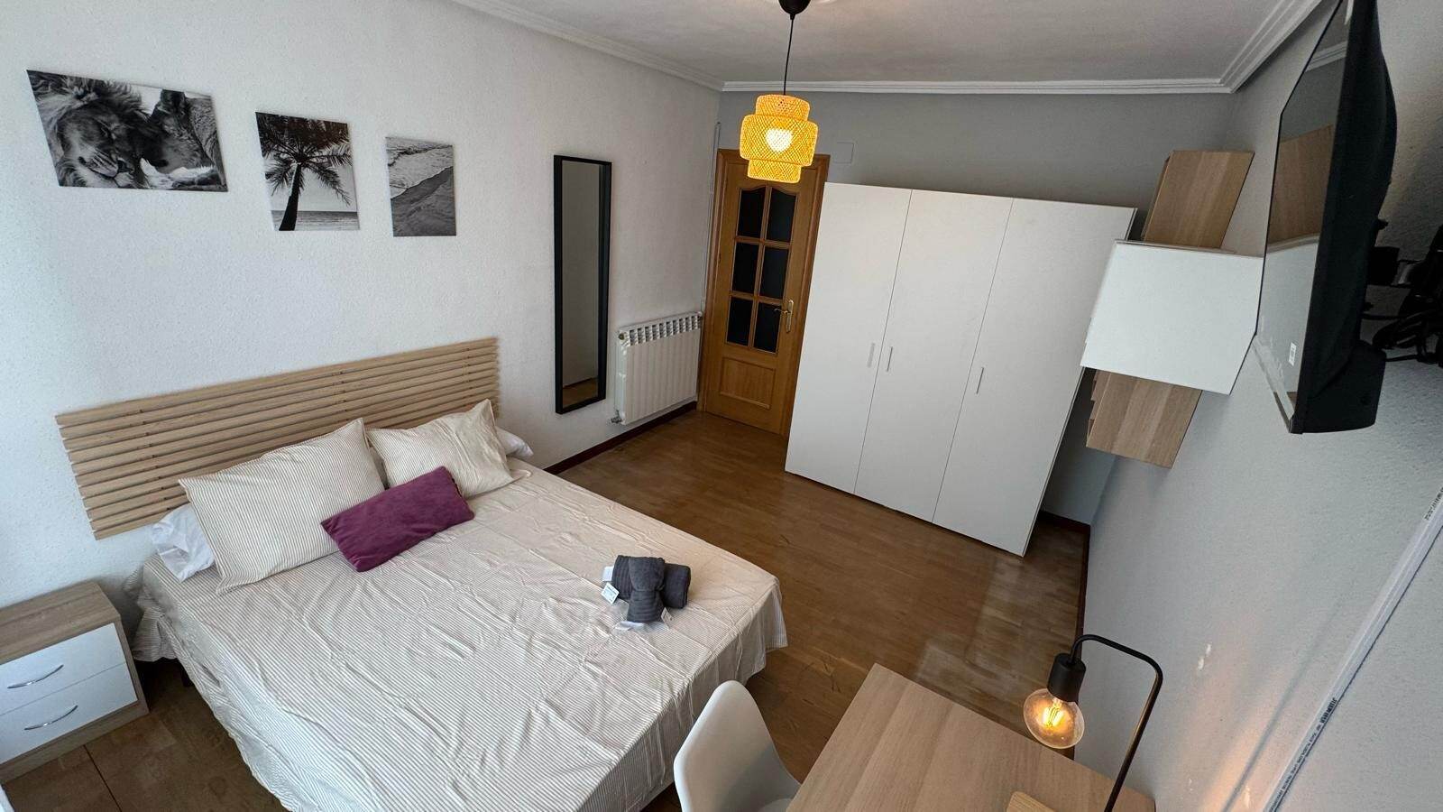 Property on Álava Street — 3