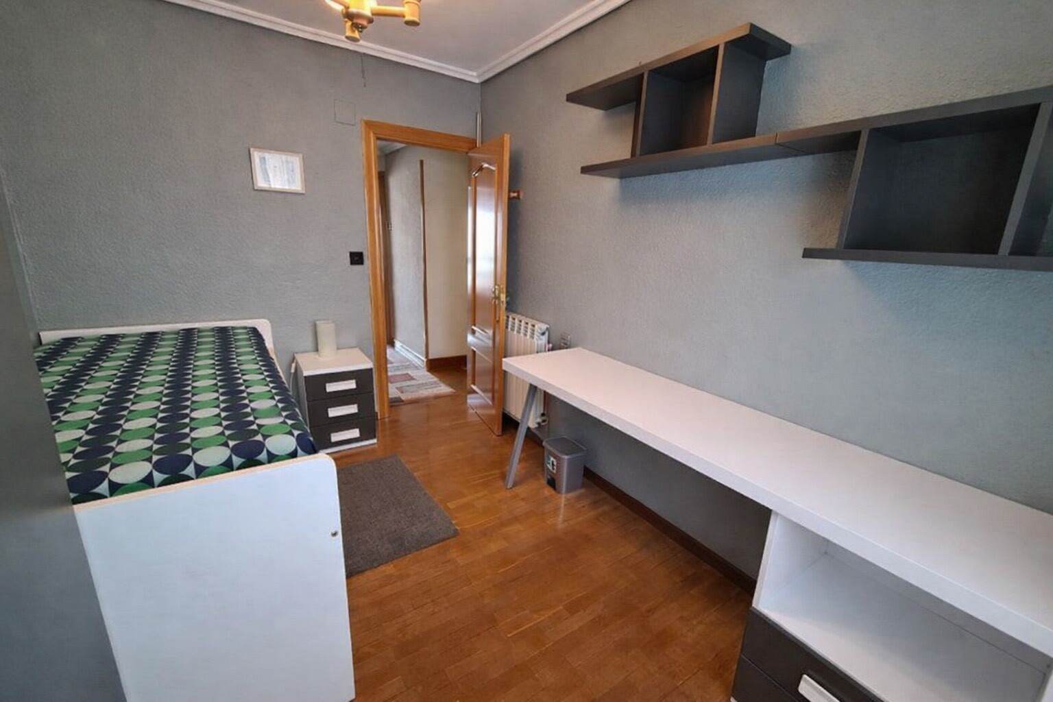 Property on Álava Street — 3