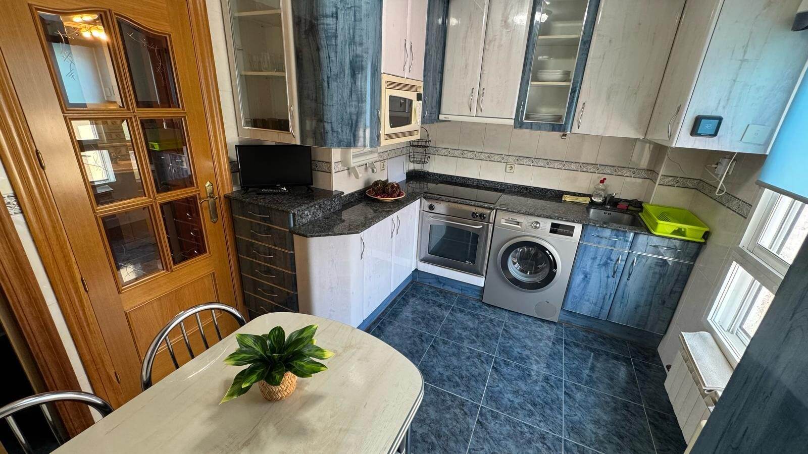 Property on Álava Street — 4